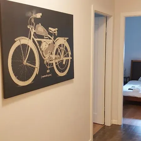 Klimatyczny Z Balkonem W Samym Centrum Wrocławia - W6 Wrocław